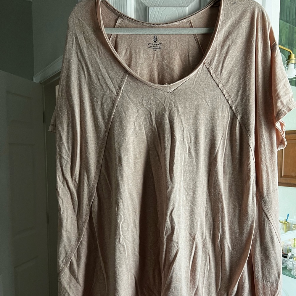 Free people city vibes tee